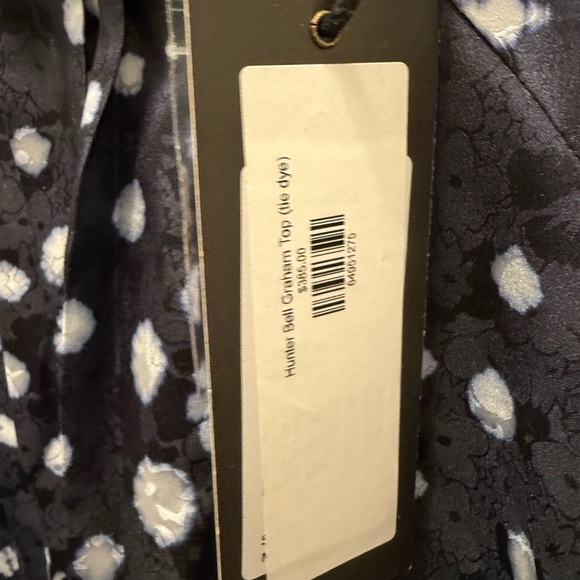HUNTER BELL Navy Graham top 100% silk - Picture 3 of 6